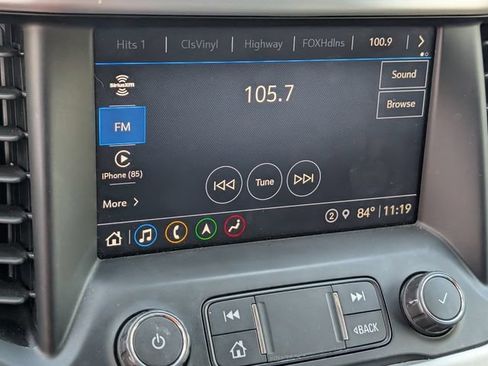 Used 2022 GMC Acadia SLT w/ Preferred Package FWD image 23