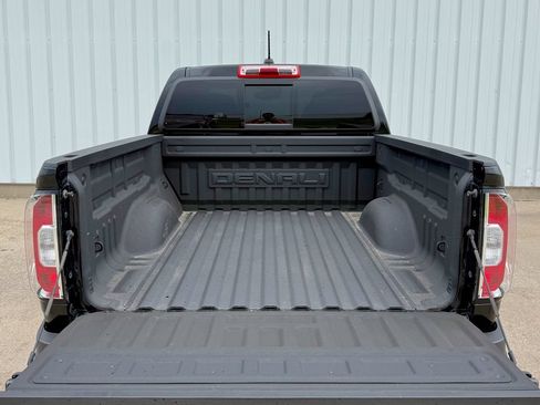 Used 2020 GMC Canyon Denali AWD/4WD image 16