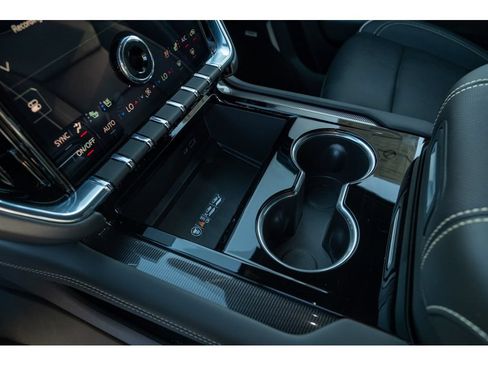 New 2026 GMC Yukon Elevation w/ Elevation Premium Package AWD/4WD image 26
