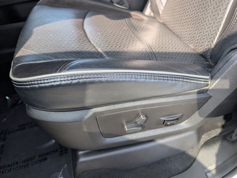 Used 2023 RAM 2500 Laramie AWD/4WD image 21