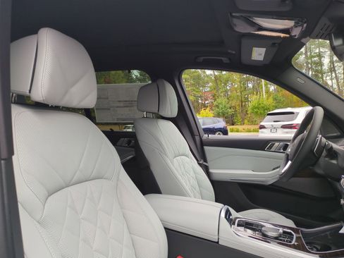 New 2026 BMW X5 xDrive40i image 30