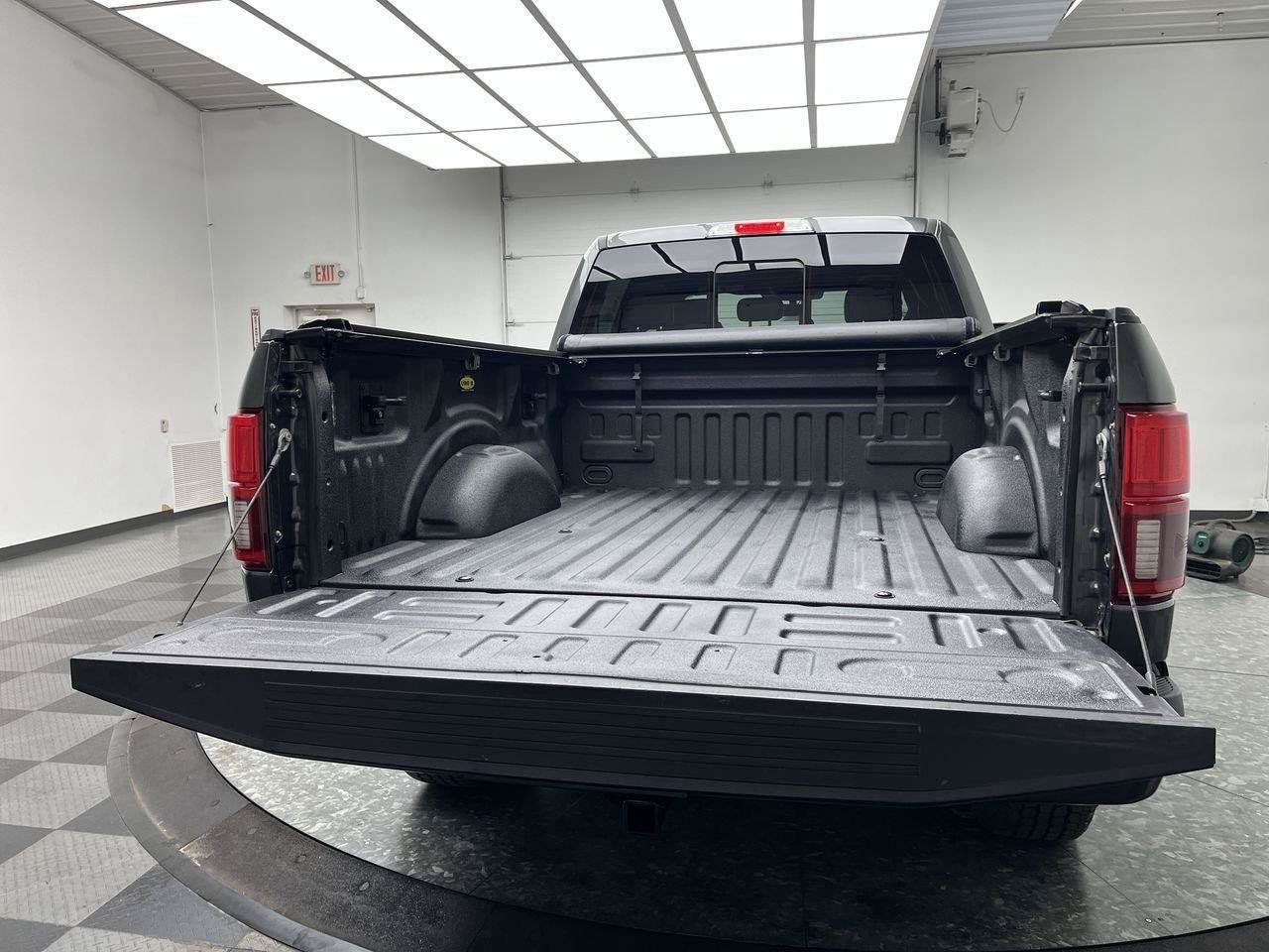 Certified 2019 Ford F150 Lariat w/ Equipment Group 502A Luxury AWD/4WD image 34
