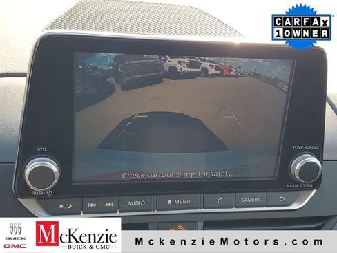 Used 2025 Nissan Altima 2.5 SV FWD image 17