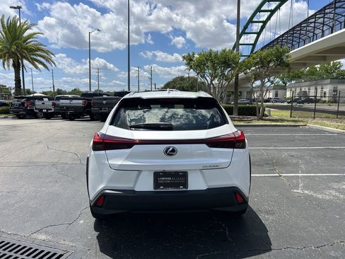 Used 2025 Lexus UX 300h FWD w/ Accessory Package (Z1) image 17