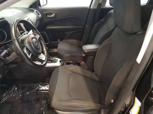 Used 2019 Jeep Compass Sport AWD/4WD image 11