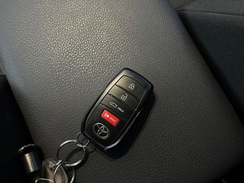 Used 2025 Toyota Camry LE image 22