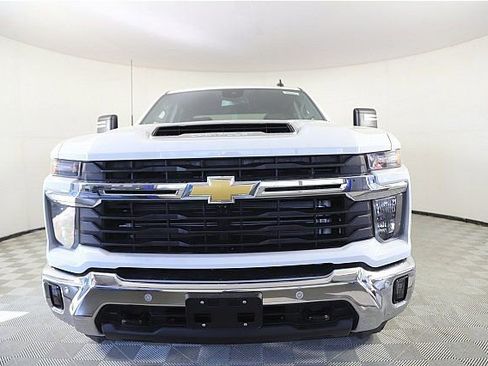 New 2025 Chevrolet Silverado 2500 LT w/ Texas Edition image 3