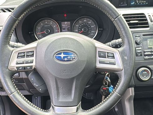 Used 2014 Subaru Forester 2.5i Limited w/ Popular Package #2 AWD/4WD image 12