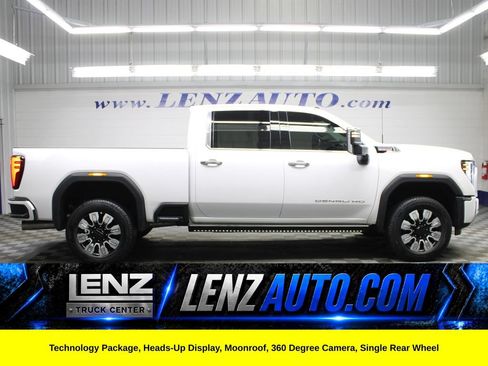 Used 2025 GMC Sierra 3500 Denali w/ Denali Reserve Package AWD/4WD image 1