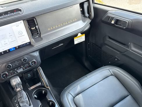 New 2025 Ford Bronco Badlands image 20