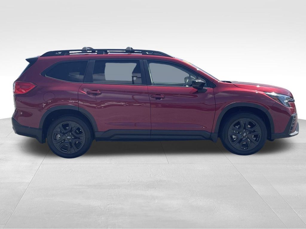 Used 2024 Subaru Ascent Onyx Edition AWD/4WD image 2