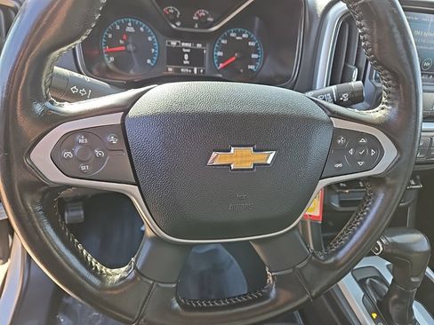 Used 2021 Chevrolet Colorado LT w/ Fleet Safety Package image 22