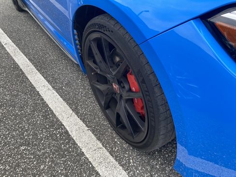 Used 2023 Honda Civic Type R image 7