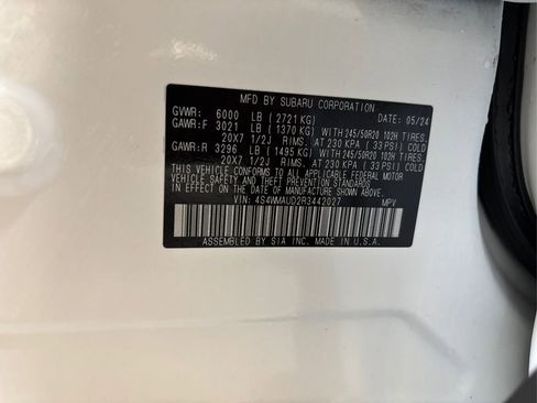 Used 2024 Subaru Ascent Limited w/ Technology Package image 18