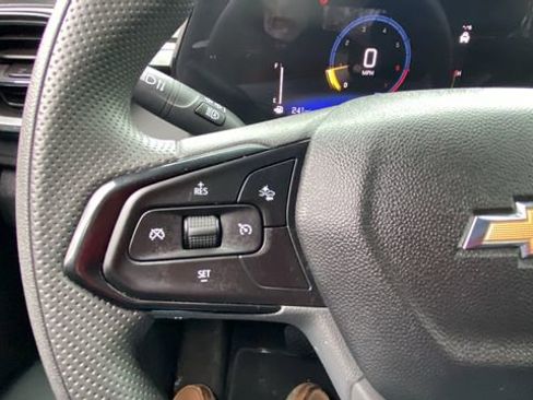 Used 2025 Chevrolet TrailBlazer LT image 24