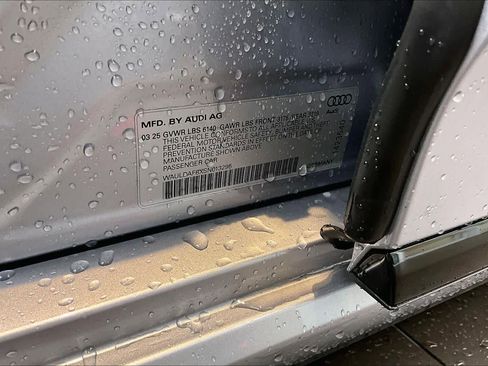 New 2025 Audi A8 L 3.0T image 33