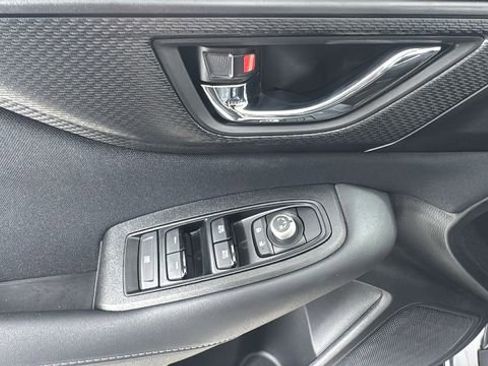 Certified 2025 Subaru Outback Premium image 23