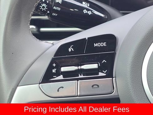 Used 2023 Hyundai Elantra SEL w/ Convenience Package FWD image 21