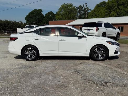 Used 2023 Nissan Sentra SV FWD image 2