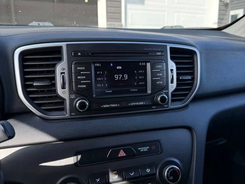 Used 2019 Kia Sportage LX AWD/4WD image 21
