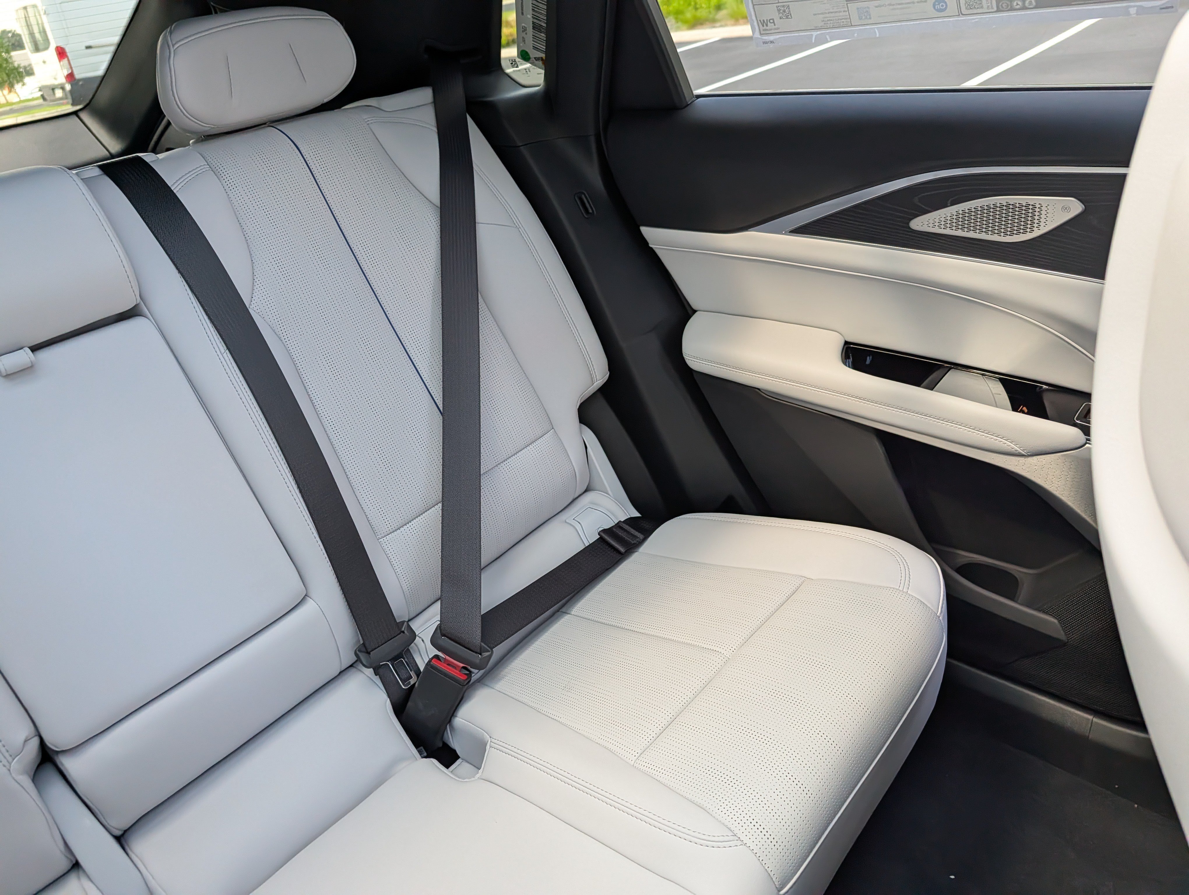 Used 2026 Cadillac Lyriq Premium Sport w/ LPO, Floor Liner Package AWD/4WD image 16