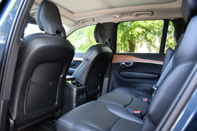 Certified 2024 Volvo XC90 T8 Plus w/ Protection Package Premier AWD/4WD image 19