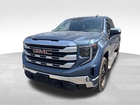 Used 2024 GMC Sierra 1500 SLE w/ X31 Off-Road Package AWD/4WD image 2