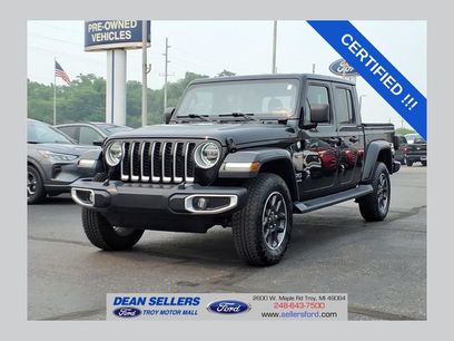 Used 2021 Jeep Gladiator Overland w/ Popular Equipment Package
