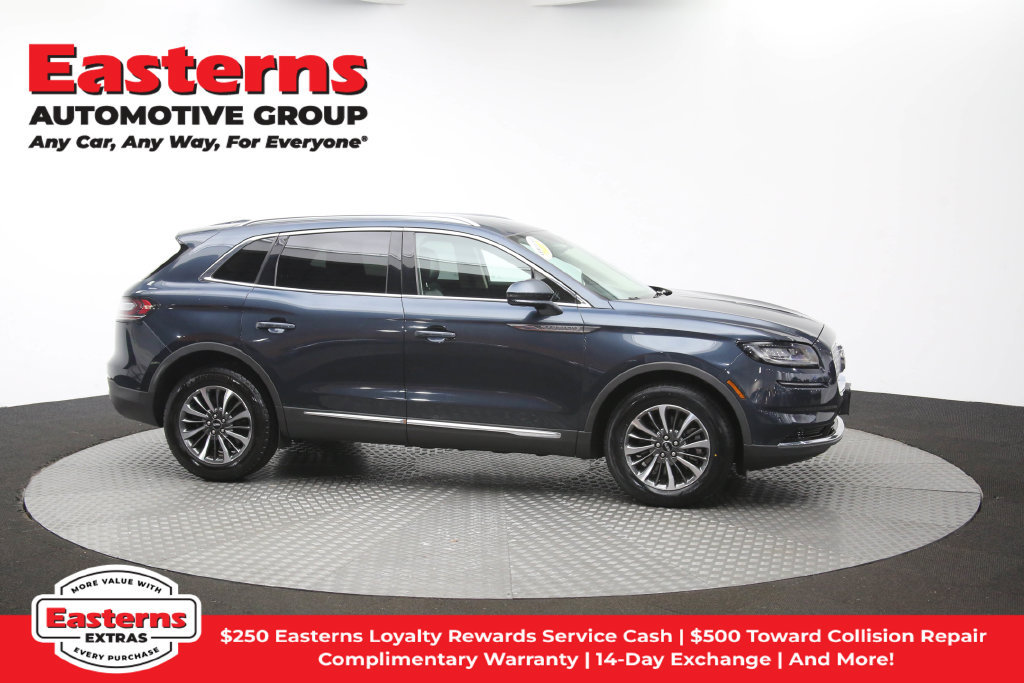 Used 2023 Lincoln Nautilus AWD image 46