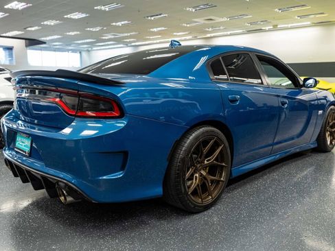 Used 2020 Dodge Charger Scat Pack image 5