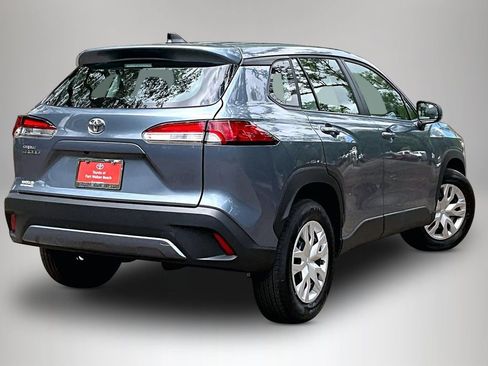 Used 2025 Toyota Corolla Cross L FWD image 5