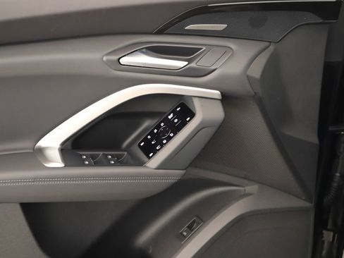 New 2025 Audi Q5 Premium Plus image 22