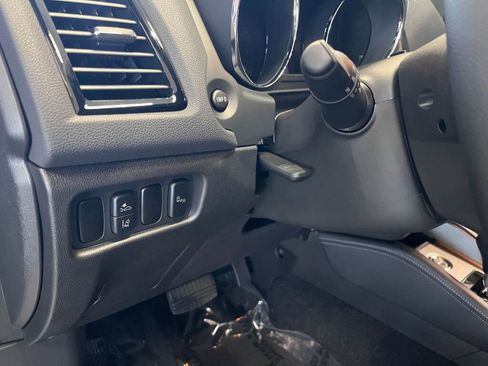 New 2026 Mitsubishi Outlander Sport SEL AWD/4WD image 12
