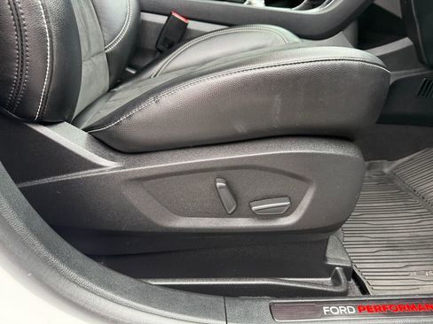 Used 2023 Ford Edge ST image 20