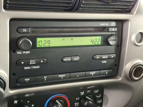 Used 2011 Ford Ranger XLT image 14