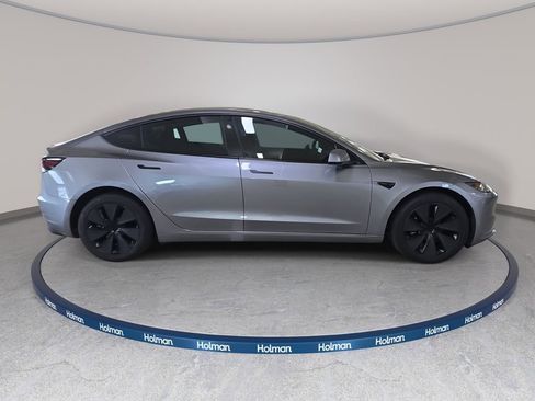 Used 2025 Tesla Model 3 Long Range image 6