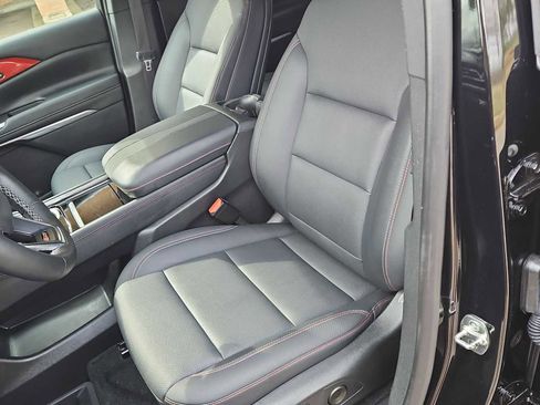 Certified 2025 Chevrolet Traverse Z71 w/ Driver Confidence Package image 17