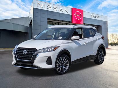 Used 2023 Nissan Kicks SV
