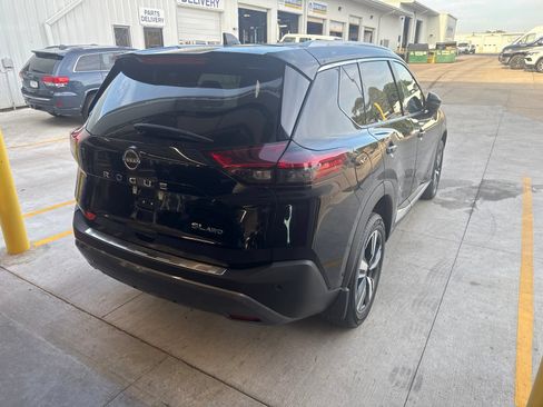 Used 2023 Nissan Rogue SL w/ SL Premium Package AWD/4WD image 5
