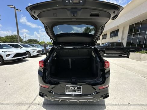 Used 2024 Buick Encore GX Sport Touring AWD/4WD image 30