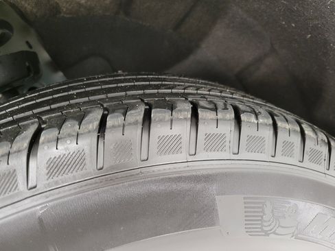 Used 2025 Chevrolet Equinox LT image 24