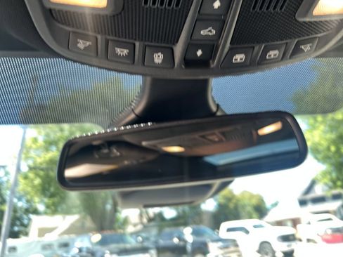 Used 2024 Ford Edge ST-Line w/ Class II Trailer Tow Package AWD/4WD image 22
