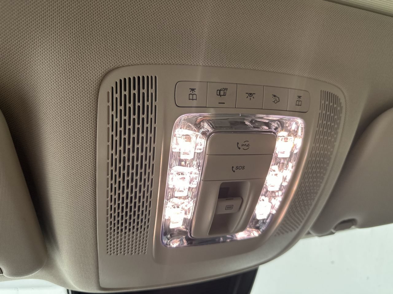Used 2023 Mercedes-Benz GLE 450 4MATIC image 9