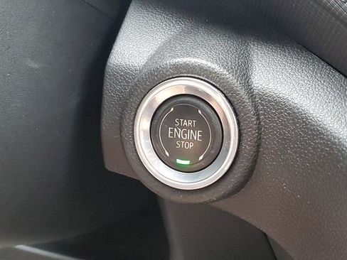 Used 2021 Chevrolet TrailBlazer LT w/ Convenience Package FWD image 25
