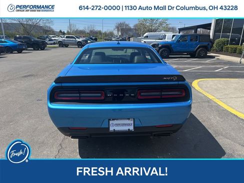 Used 2023 Dodge Challenger SRT Hellcat w/ Driver Convenience Group image 5