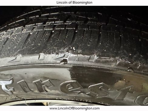 Used 2013 Chrysler 300 C Luxury Series w/ Harman Kardon Audio Group image 15