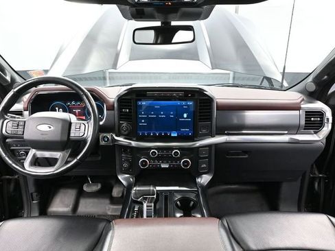 Used 2022 Ford F150 Lariat w/ Equipment Group 502A High image 29