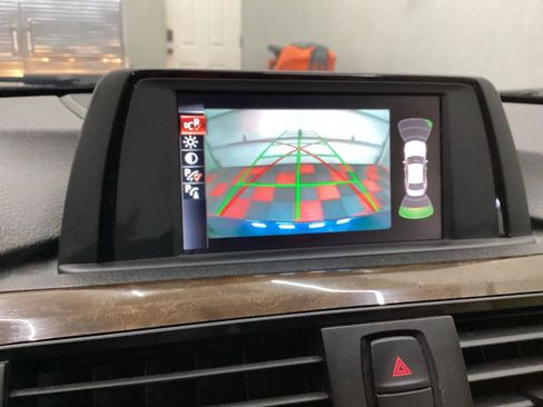 Used 2015 BMW 328i xDrive Sedan image 12