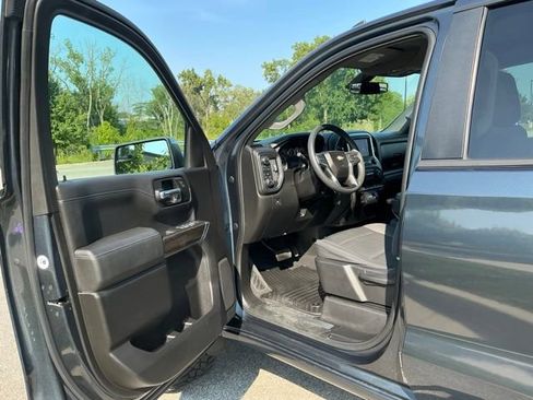 Used 2020 Chevrolet Silverado 1500 LT AWD/4WD image 15