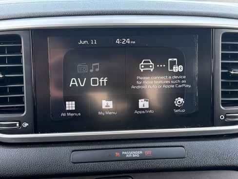 Used 2021 Kia Sportage LX FWD image 17